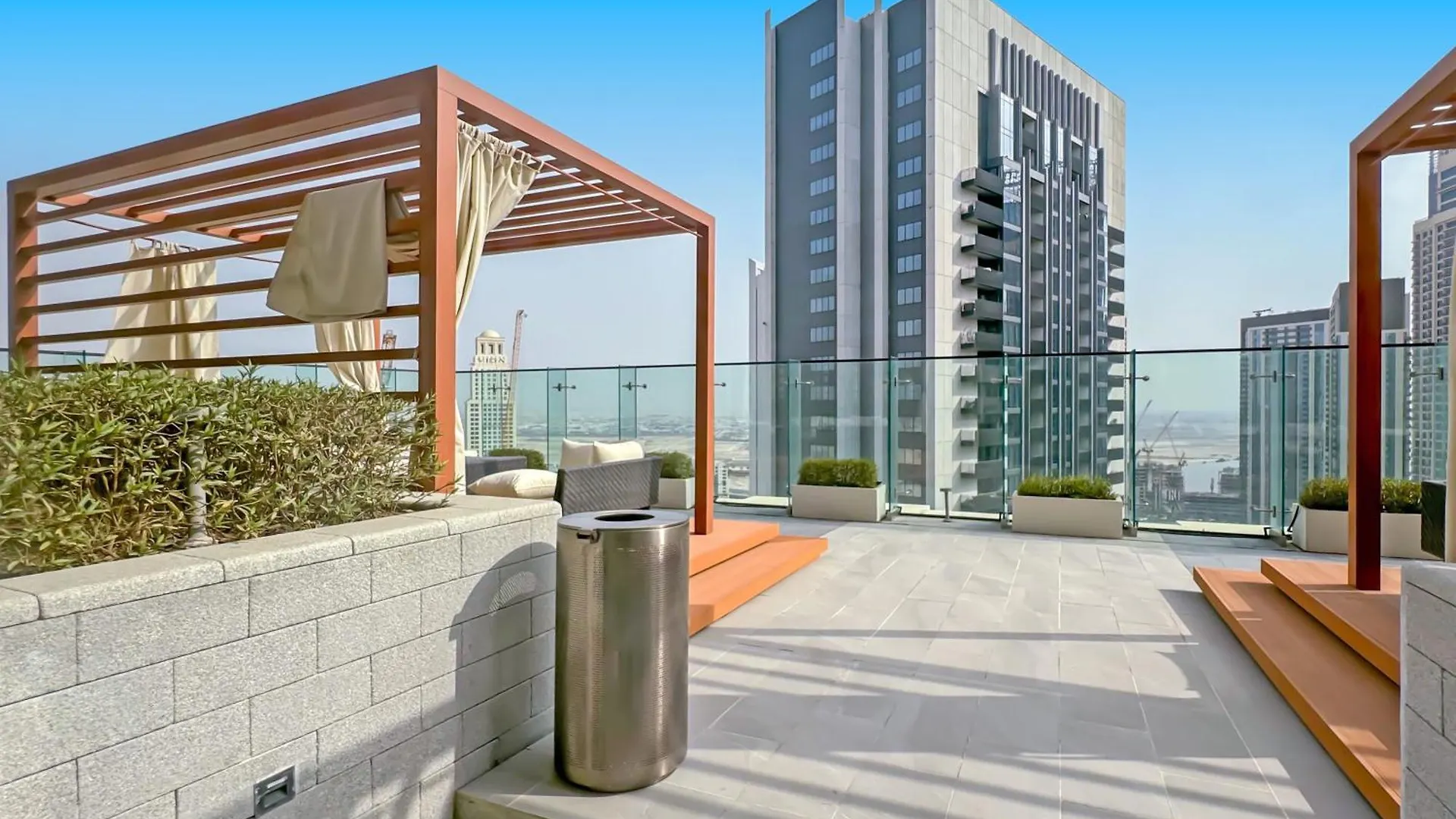 Bnbmehomes - Harbour Gate Tower 2