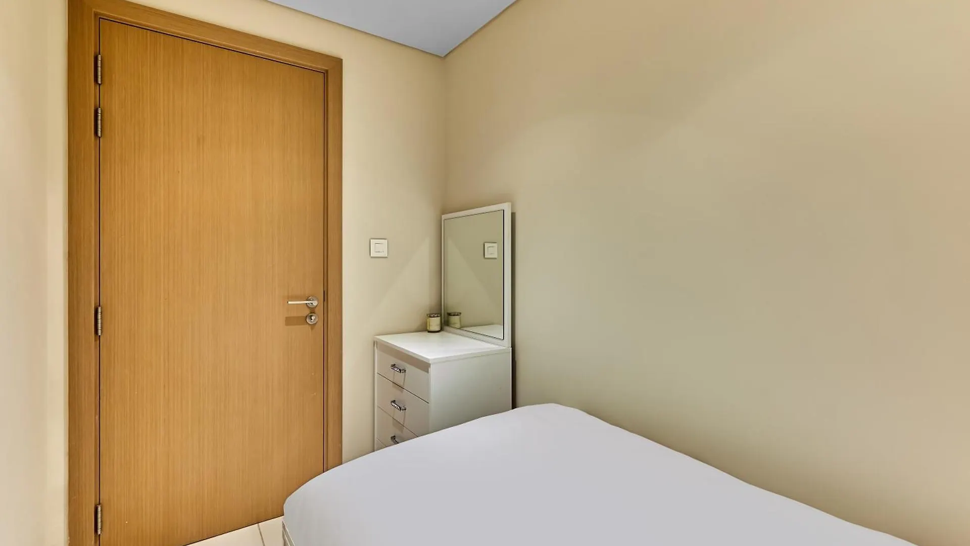 Bnbmehomes - Harbour Gate Tower 2 Apartment Dubai
